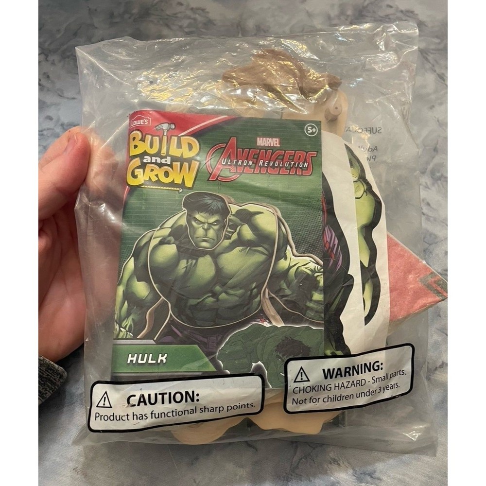 NEW! Unopened Lowe’s Build and Grow Marvel Avengers Hulk Wood Building Kit